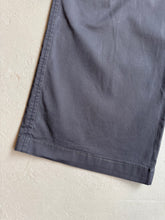 Lade das Bild in den Galerie-Viewer, 1990s Prada lines rosa Hose schwarz
