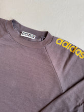 Lade das Bild in den Galerie-Viewer, 80s Adidas Take Off sweater
