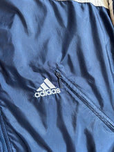 Lade das Bild in den Galerie-Viewer, 200er ADIDAS GESTICKTE TRAININGSJACKE (L)
